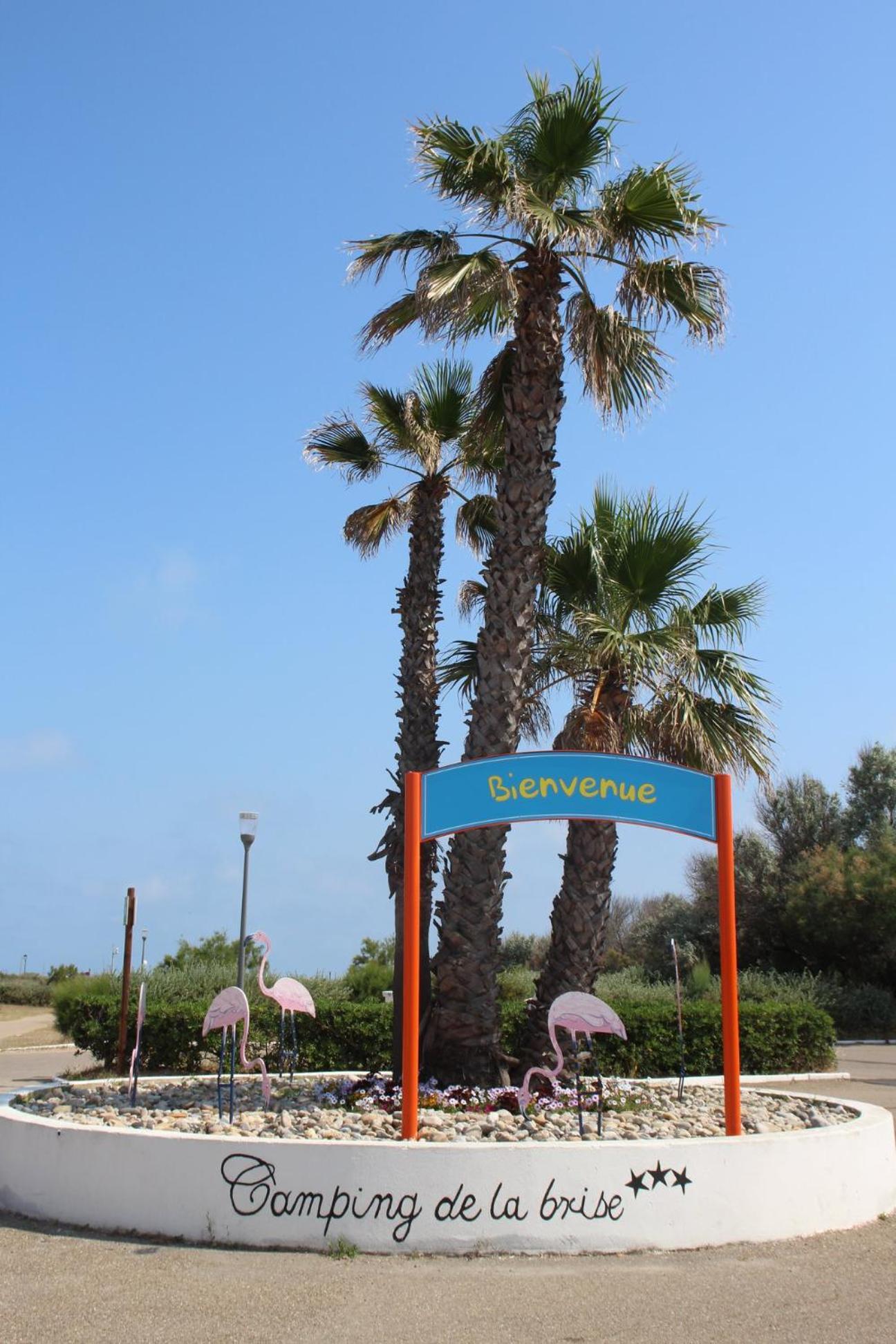 Camping La Brise De Camargue Сен Мари де ла Мер Екстериор снимка